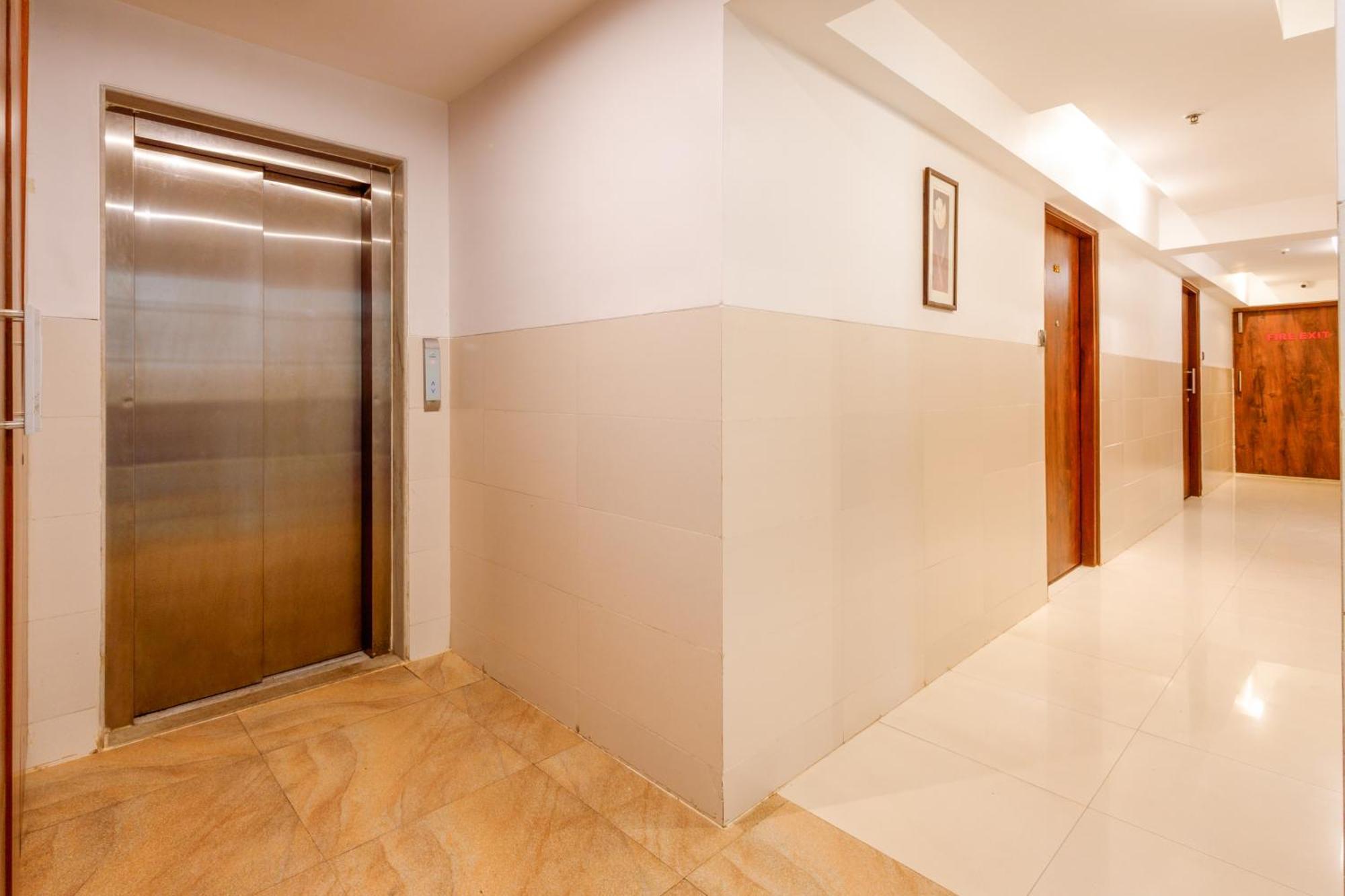 J Hotel And Banquets Mumbai Exterior photo